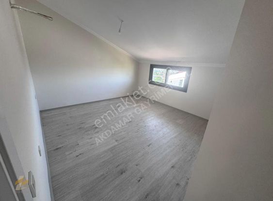 Karaçulhada Satılık 4+1 Çatı Dubleks 160 M²