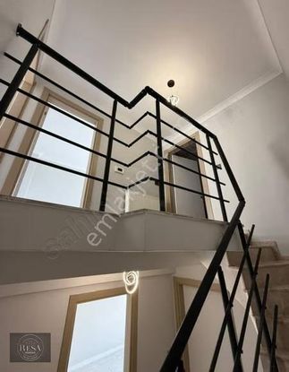 Resa Gayrimenkul'den Sıcak Sulu Sıfır Dubleks Daire