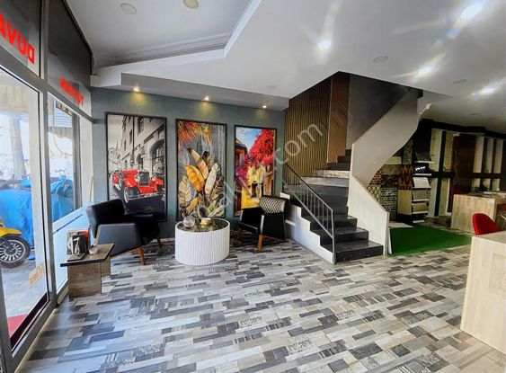 Gıda Çarşısı'nda Merkezi Konumda Satılık Komple Bina