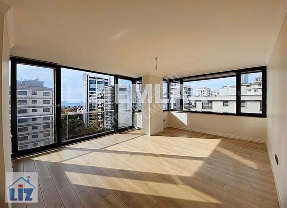 Tütüncü Mehmet Efendi Caddesinde Yeni Binada Deniz Gören 2+1