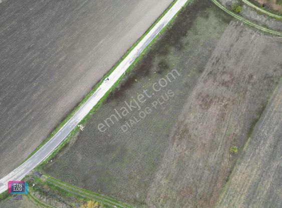 Demirelin'de Asfalta Cephe Tek Tapu Yatırım Fırsatı