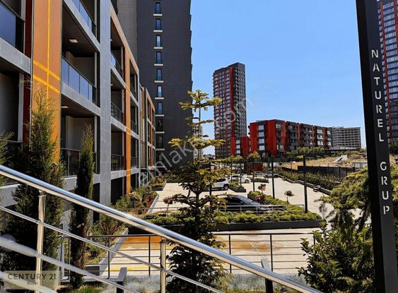 İncek Bella Pais Konutlarında Satılık 1+1 Daire