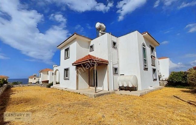 Kktc Esentepe'de Denize Yakın Villa.