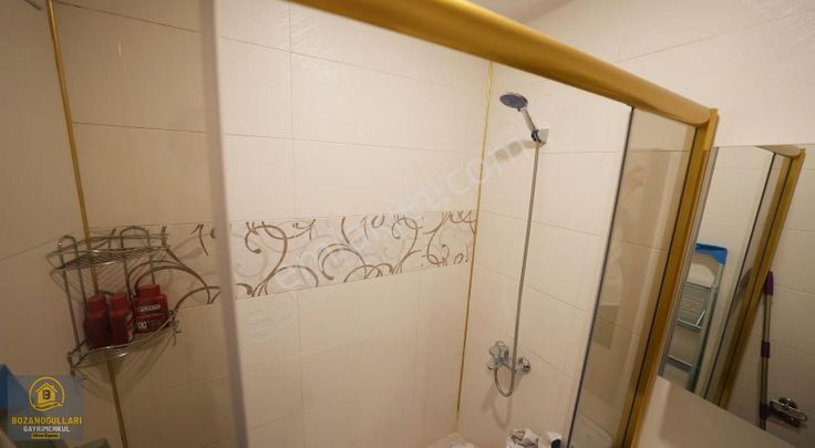 Mastfıroş Cad, Mevlana Okul Karşı 4+1 Satılık Bakımlı Lüxs Daire