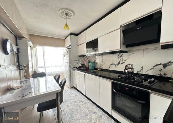 Süvari Mahallesinde Ara Katta Semt Pazarına Cephe 3+1//118m2