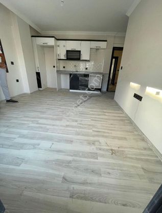 Foça Yenibağarasinda 1+1 Bahceli Sifir Daire