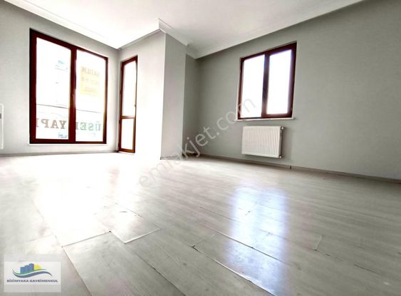 Yenidoğan Da İskanlı Ön Cephe Ferah 2+1 Arakat Daire