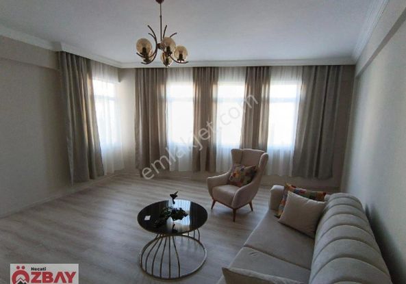 Şehir Merkezinde Satılık Eşyalı 2+1 Daire