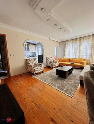 Ela Geredelioğlu'dan Geniş 3+1 Keyifli Ev