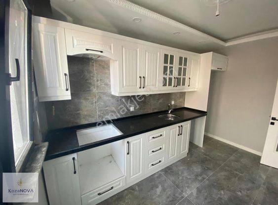 Kozanovadan Marmaray Ve E5e Yakın Özel 2+1 Daire Fırsatı