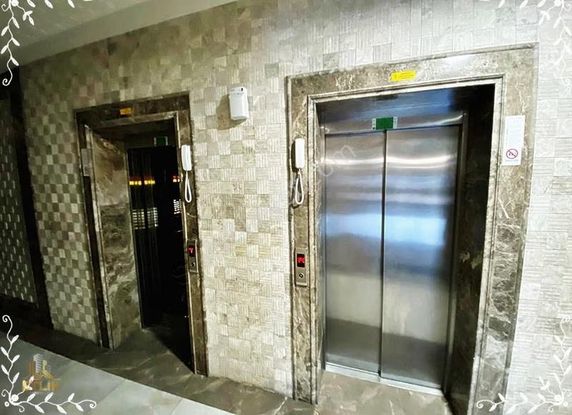 Çift Blok'lu Site İçerisinde 7/24 Güvenlikli 4+1 200m2 Fırsat !