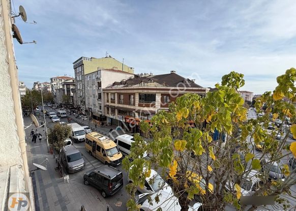 Home Park'tan Reyhan Cad.ön Cephe Satılık Daire