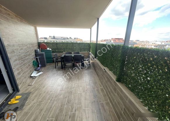 Cennet Mah.özel Yapımlı Otoparklı 4+2 Satılık Dubleks Daire