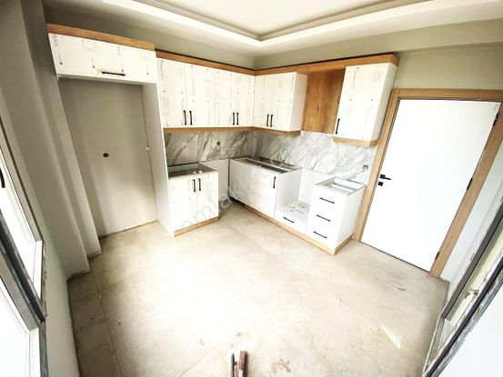 🏘🏘🏡aktiften Bahçelievlerde Harika Konumda 2+1 Ayrı Mutfaklı Geniş Balkonlu Satılık Daire