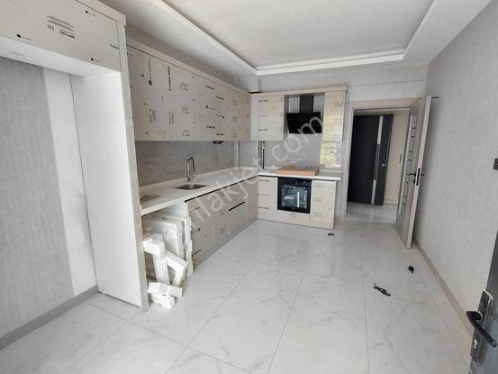 Emrah Çiftci'den Selçuklu Yazır Mah.kanyon Park Civarı Satılık 3+1 Sıfır Lüks Daireler