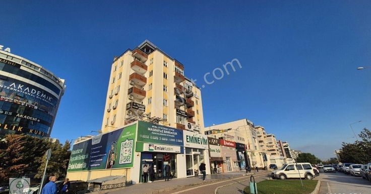 Nilüfer İhsaniye'de İzmir Yoluna Cephe Kiralık 3+1 Büro&ofis