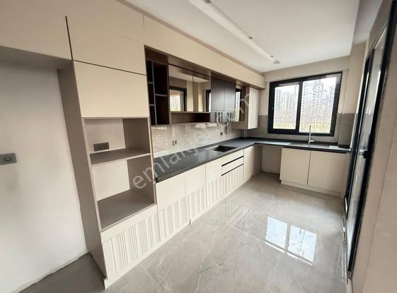 Kent Meydanı Çeysa Sinde 3.+1 Satılık Dairemiz