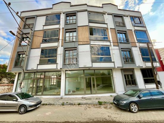 Gümüşden Zeytinlide Kaçmaz Fırsat! Ebeveyn Banyolu 3+1 Daire