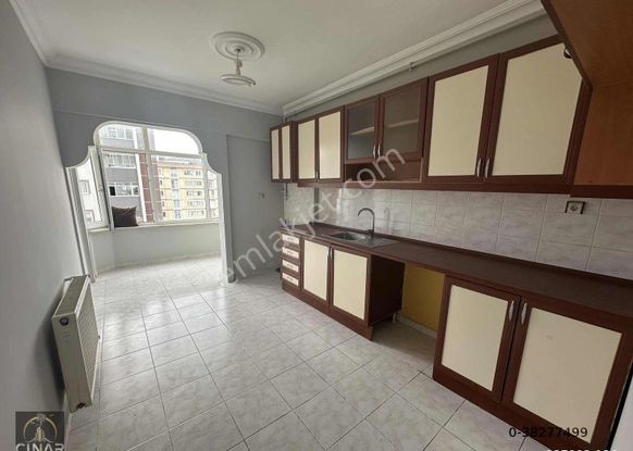 Beylikdüzü Merkezde Satılık 3+1 Daire