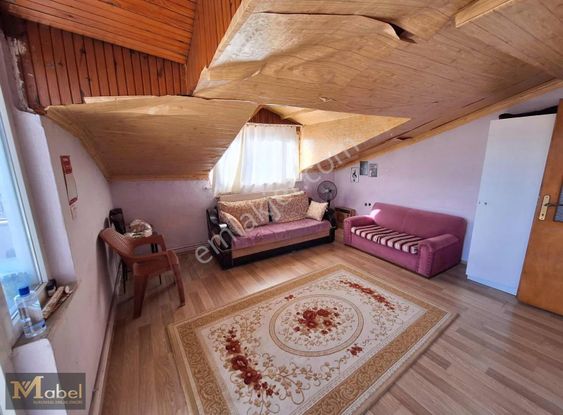 Mabel Gayrimenkul- Yeni Mh.- Şehrin Merkezinde Satılık 2+1