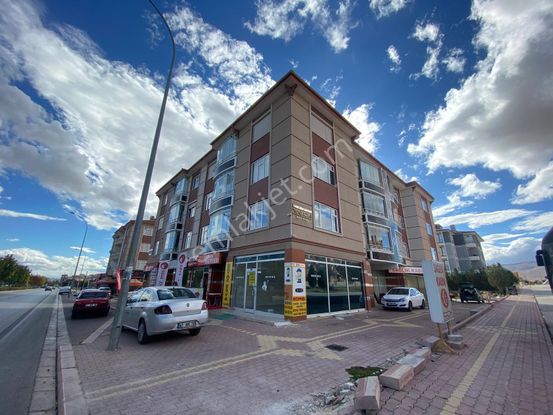 Tramvay Durağına Yakın, Kosova Mh. Merkezi Lokasyonda 3+1 Daire