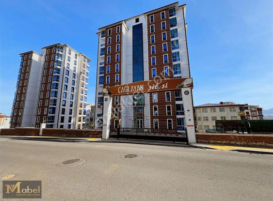 Mabel Gayrimenkul-şahincili M.-çağlayan Sitesinde Havuzlu 3+1