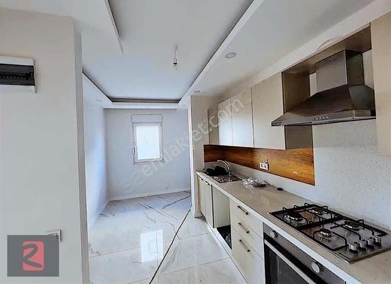 Müslüme Sağır Dan Altınova Da 1+1 Boş Daire