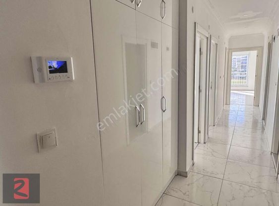 Kepez Hüsnü Karakaş Mahallesinde Site İçi 2+1 Kiralık Boş Daire