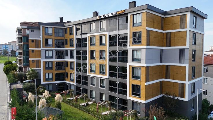 Silivri'de Lüks Rezidans'da 1+1 Eşyalı Corner Downtown