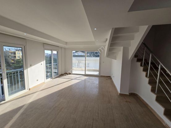 Oba/alanya Bölgesinde Satılık 3+1 Dubleks, 190 M2