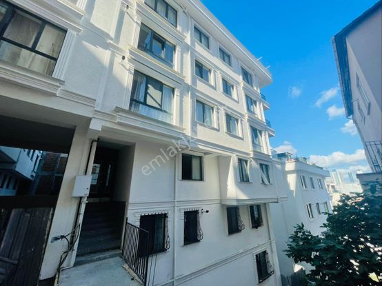 Re/max Selhattin'den Kağıthane Hürriyet Mh. 2+1 Satılık Daire