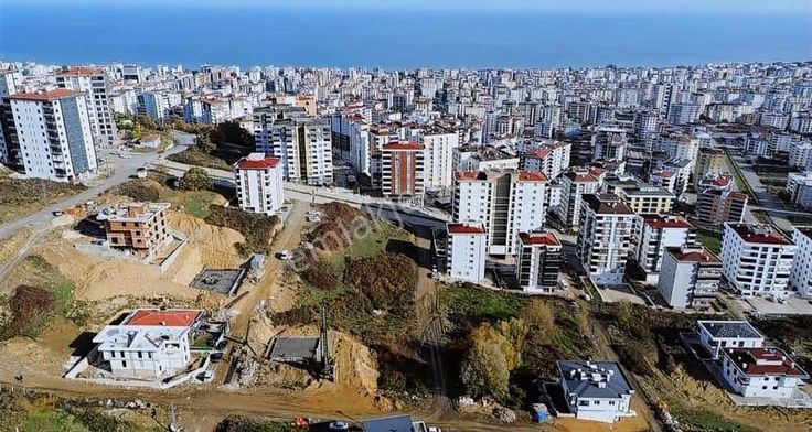 Alanlı'da 19 Mayıs Bulvarına 3. Parsel 1115m2 Arsa