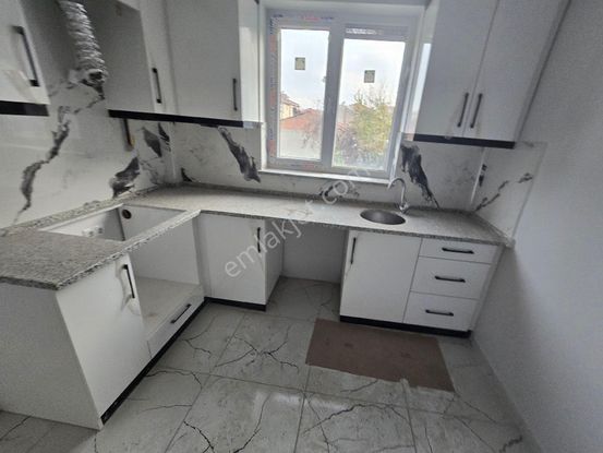 Eskişehir Tepebaşı Zafer Mh 1+1 Kiralık Daire