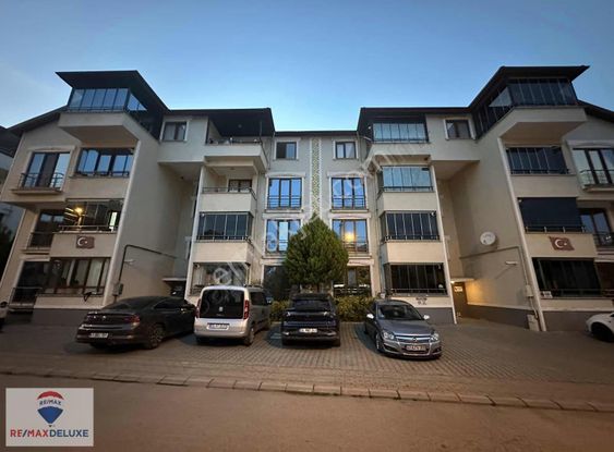 Başiskele Yazlık Yenimahallede Satılık 3+1 140 M2 Lüks Dubleks