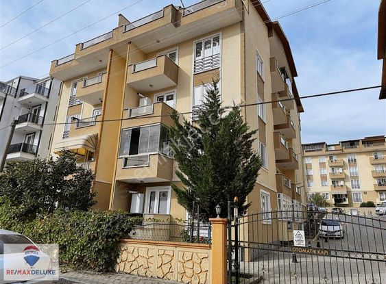 İzmit Gündoğdu Şehir Hastanesi Yanında Kiralık 2+1 Arakat