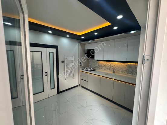 Emlak Danışmanım'dan Pınarbaşı Mahalesinde Bağımsız Lüks Yapılı 3+1 Fırsat Dairesi!!