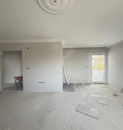 Sultanbeyli Necipfazıl'da Kullanışlı Fırsat Aradubleks 3+1!!!