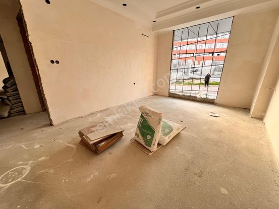 Nest Emlak'tan Tevfikbey Mh 2+1 80m2 Sıfır Geniş Yüksek Giriş Daire