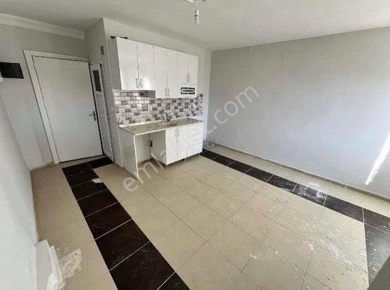 Gürselpaşa’da Site İçi Modern 1+0 Stüdyo!