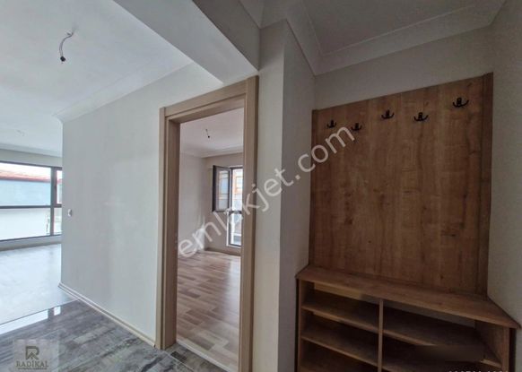 Öveçler Mahallesi 1330. Cadde Üzeri Genç Binada Temiz Kiralık 2+1 Suit Daire ........
