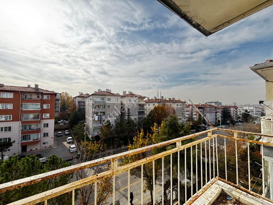 Sincan Osmanlı Mah. Salon Bağımsız Katta 3+1 Satılık Daire !!!