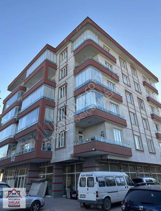 Anadolu Selçuklu Emlaktan Fetih Cad Opet Karşısı Kiralık Daire