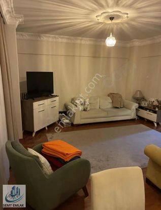 Semt Emlaktan Feneryolunda Az Katlı Binada Temiz Satılık Daire