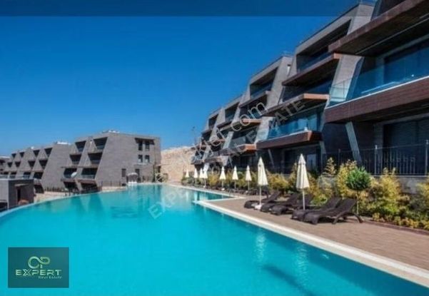 Full Eşyalı Doğal Gazlı Klımalı Havuzlu 2+1 Daire