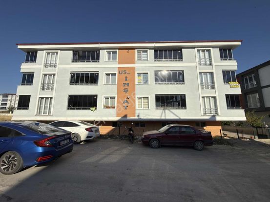Merzifon Devlet Hastanesi Yanında Kiralık Ara Kat 2+1 Eşyalı