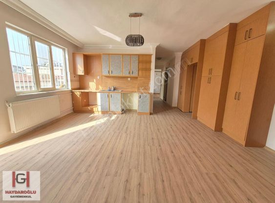 Gaziantep Şehitkamil Emek Sarı Güllükte Temiz Kiralık 2+0 Daire