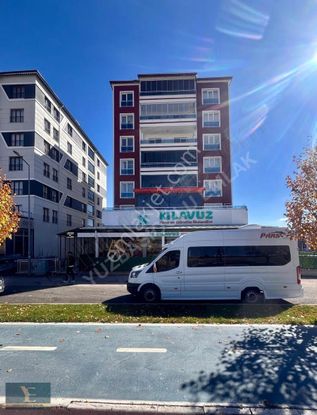 Yüzbaşıoğlu Emlak'tan N.erbakan Bulvarında 3+1 Kiralık Daire