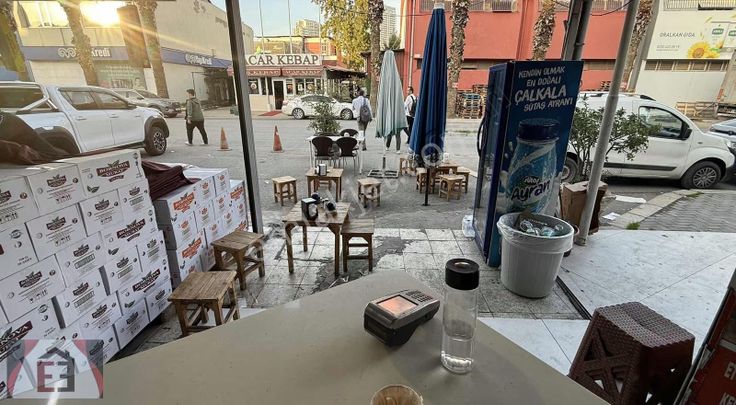 Gıda Çarşısında Çalışan Döner Kebapçı