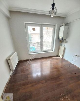 Eskibağlar Mahallesi Collesium Yakını Kiralık 1+1 Daire