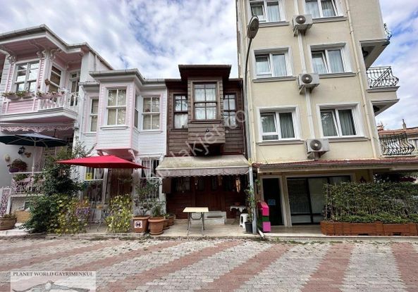 Planet'ten Fırsat!!! Merkezde Lozan Caddesinde Komple Sıfırlanmış Lüks Müstakil Ev Tek Yetkili